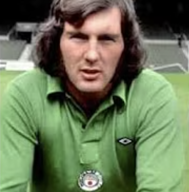 Man City Legend Joe Corrigan interview with Gordon Hill